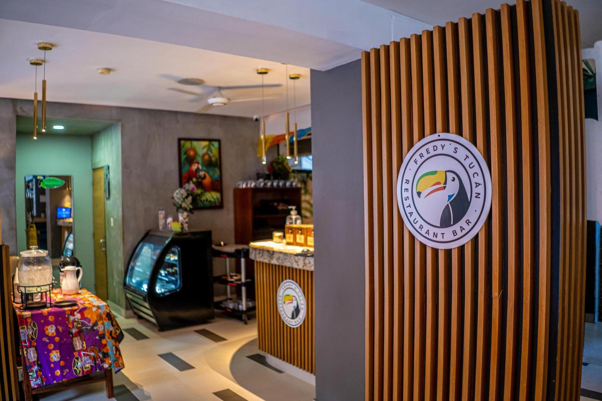 Hotel Posada De Roger 푸에르토 발라타 외부 사진