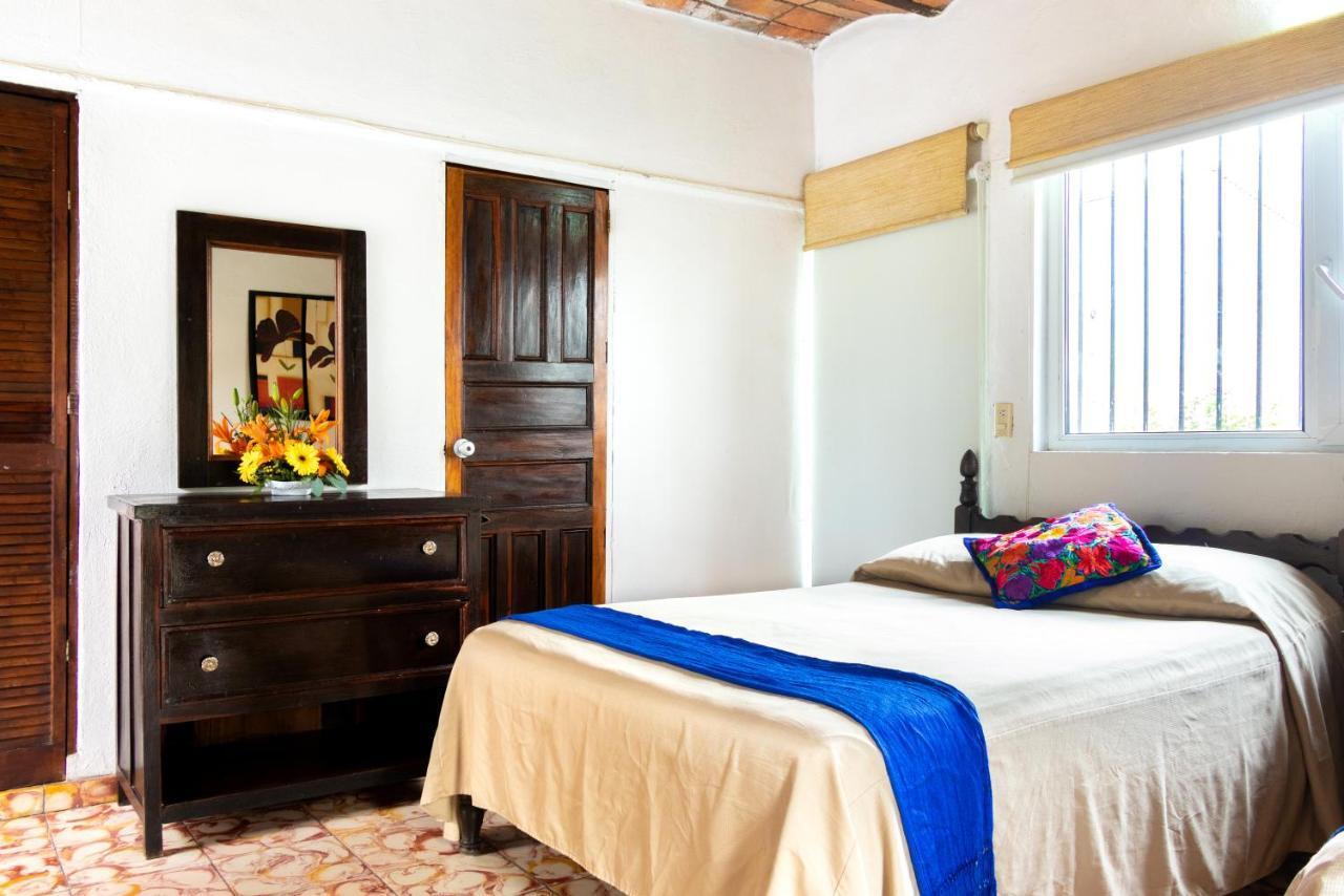 Hotel Posada De Roger 푸에르토 발라타 외부 사진